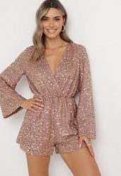 Różowy Cekinowy Kombinezon z Kopertowym Dekoltem i Gumką w Pasie Akonsa. Czerwone kombinezony Born2be, m, bez wzorów, bez kołnierzyka, bez ramiączek, kopertowe. Za 99.99 zł.