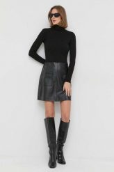 MAX&Co. sukienka kolor czarny mini rozkloszowana. Czarne sukienki MAX&Co., l, bez wzorów, bez kołnierzyka, bez ramiączek, maxi, dopasowane. W wyprzedaży za 759.99 zł.