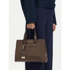 Torebka MEXX. Brązowe torebki klasyczne Mexx, bez wzorów, klasyczne, bez dodatków. Za 299.99 zł.