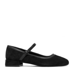 Czółenka Lasocki. Czarne czółenka Lasocki, bez wzorów, bez obcasa, bez zapięcia. Za 269.99 zł.
