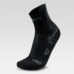 Skarpety do biegania LADY RUN FIT SOCKS r. 39-40. Czarne skarpetki Uyn, bez wzorów. Za 69.99 zł.