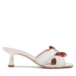 Klapki Alberta Ferretti. Białe klapki Alberta Ferretti, bez wzorów, bez obcasa, bez zapięcia. Za 1,519.00 zł.