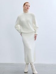 BGN Spódnica w kolorze białym rozmiar: 38. Białe spódnice BGN, na co dzień, bez wzorów, midi, proste. Za 143.99 zł.