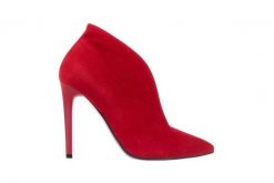 Czółenka Bayla-097 Z7011-322 Czerwony, Skóra naturalna - 36. Czerwone czółenka Bayla, bez wzorów, z materiału, eleganckie, bez obcasa, na obcasie, bez zapięcia. W wyprzedaży za 89.10 zł.