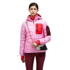 Kurtka Peak Performance puchowa damska Helium Utility Down Hood różowa - M. Czerwone kurtki Peak Performance, m, bez wzorów, z puchu, bez kaptura. W wyprzedaży za 1,219.00 zł.