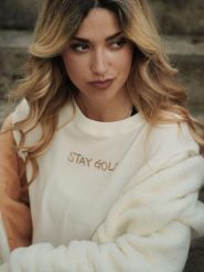 Bluza z wełna z ściągacze na co dzień na siłownię. Białe bluzy bez kaptura LEONE 1947 APPAREL, xs, bez wzorów, z wełny, bez kaptura, na fitness i siłownię. Za 147.31 zł.