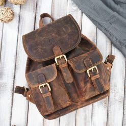 Plecak damski brązowy PAOLO PERUZZI T-16-BR. Brązowe plecaki PAOLO PERUZZI, bez wzorów, ze skóry, bez dodatków. Za 279.99 zł.