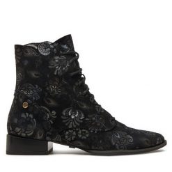 Botki Maciejka. Czarne botki Maciejka, bez wzorów, bez obcasa, na płaskiej podeszwie, bez zapięcia. Za 369.99 zł.