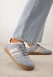 Niebieskie Sneakersy Kultowe Tenisówki z Plecioną Strukturą Loraebelle. Niebieskie trampki Born2be, bez wzorów, z materiału, klasyczne, bez zapięcia. Za 99.99 zł.