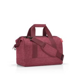 Torba ALLROUNDER M, twist maroon. Czerwone torby podróżne Reisenthel, bez wzorów, z tkaniny, na ramię. Za 204.00 zł.