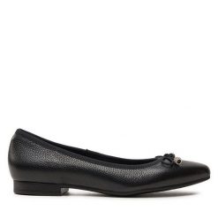 Baleriny Ryłko. Czarne baleriny Ryłko, bez wzorów, bez obcasa, bez zapięcia. Za 339.99 zł.