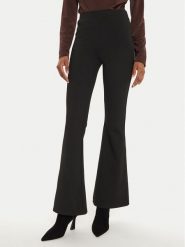 Gina Tricot Spodnie materiałowe 23986 Czarny Flare Fit. Czarne spodnie materiałowe Gina Tricot, bez wzorów, z materiału. Za 59.99 zł.