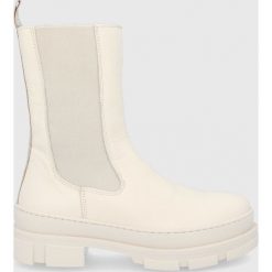 Steve Madden Sztyblety skórzane damskie kolor kremowy na platformie. Brązowe botki Steve Madden, bez wzorów, z gumy, z okrągłym noskiem, bez obcasa, na platformie, bez zapięcia. W wyprzedaży za 519.99 zł.