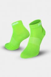 Bezszwowe skarpety oddychające Nessi Sportswear. Zielone skarpetki NESSI SPORTSWEAR, bez wzorów, z bawełny. Za 59.90 zł.