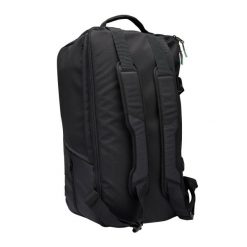 Torba sportowa Kipsta Urban 55 L. Czarne torby sportowe Decathlon, bez wzorów, z materiału, na ramię. Za 189.99 zł.