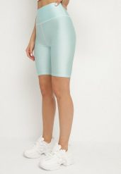 Zielone Kolarki Xilkas. Zielone szorty Born2be, bez wzorów. Za 49.99 zł.