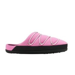 Kapcie Moon Boot Soft. Czarne kapcie Moon Boot, bez wzorów, z materiału. Za 378.50 zł.
