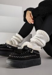 Czarne Śniegowce na Grubej Podeszwie z Frędzlami i Haftem Linodis. Czarne śniegowce Born2be, bez wzorów, z jeansu, bez zapięcia. Za 119.99 zł.