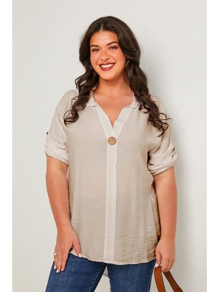 Curvy Lady Bluzka w kolorze beżowym rozmiar: 44/46. Brązowe bluzki Curvy Lady, bez wzorów, klasyczne, bez kołnierzyka, bez ramiączek. Za 140.95 zł.