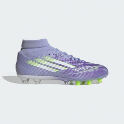 Buty piłkarskie F50 Sparkfusion League Firm Ground/Artificial Grass. Fioletowe buty treningowe adidas, bez wzorów, z materiału, bez zapięcia, do piłki nożnej. Za 318.80 zł.