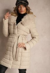 Beżowa Kurtka Pikowana Wiązana w Talii z Futerkiem Odpinanym na Kapturze Firinka. Brązowe kurtki Renee, l, bez wzorów, z jeansu, eleganckie, bez kaptura. W wyprzedaży za 139.99 zł.