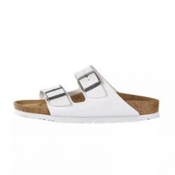 Klapki damskie Birkenstock Arizona BS Birko-flor. Białe klapki Birkenstock, bez wzorów, z materiału, eleganckie, bez obcasa, bez zapięcia. Za 287.00 zł.