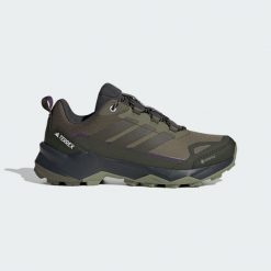 Buty Terrex Skychaser AX5 GORE-TEX Hiking. Brązowe buty trekkingowe adidas, z gore-texu, bez zapięcia. Za 529.00 zł.