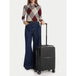 Walizka kabinowa Beverly Hills Polo Club. Czarne walizki Beverly Hills Polo Club. Za 299.99 zł.