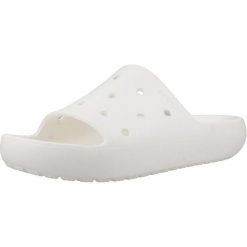 Sandały CROCS CLASSIC SLIDE V2 U Biały. Białe sandały Crocs, bez wzorów, bez obcasa, bez zapięcia. Za 142.99 zł.