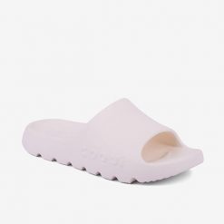 Klapki damskie Coqui. Brązowe klapki Coqui, bez wzorów, z materiału, sportowe, bez obcasa, bez zapięcia. Za 141.99 zł.