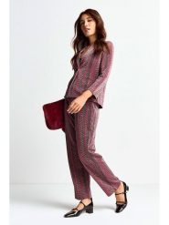 Rich & Royal Spodnie w kolorze różowym rozmiar: S. Różowe spodnie materiałowe Rich & Royal, bez wzorów, z materiału, z podwyższonym stanem. Za 193.70 zł.