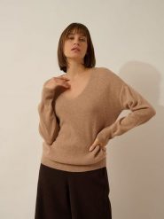 Just Cashmere Kaszmirowy sweter "Birse" w kolorze beżowym rozmiar: M. Brązowe swetry Just Cashmere, m, bez wzorów, z kaszmiru, bez ramiączek. Za 369.99 zł.