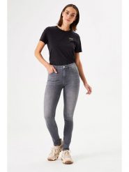 Garcia Dżinsy - Skinny fit - w kolorze szarym rozmiar: W26. Szare jeansy Garcia, z aplikacjami, z bawełny, klasyczne. Za 201.45 zł.