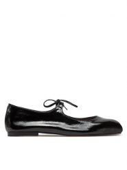 Balagan Baleriny Batsheva Czarny. Czarne baleriny BALAGAN, bez wzorów, ze skóry, bez obcasa, bez zapięcia. Za 419.99 zł.