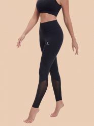 Anaissa Legginsy sportowe "Chiara" w kolorze czarnym rozmiar: L. Czarne legginsy Anaissa, bez wzorów, sportowe. Za 120.95 zł.
