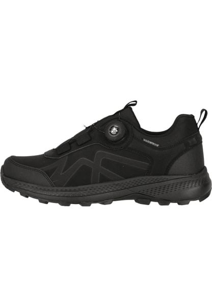 Buty do chodzenia Whistler Vitong Q-lock. Czarne buty trekkingowe WHISTLER, z materiału, bez zapięcia. Za 306.50 zł.