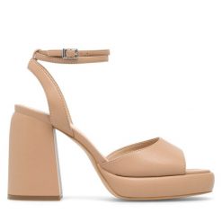 Sandały JENNY. Brązowe sandały Jenny, bez wzorów, bez obcasa, na słupku, bez zapięcia. Za 139.99 zł.
