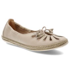 Beżowe Espadryle Armodo Wsuwane Obuwie Damskie. Brązowe espadryle Armodo, z aplikacjami, ze skóry, boho, bez obcasa. Za 296.99 zł.