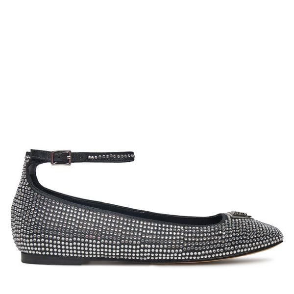 Baleriny Guess. Czarne baleriny Guess, z aplikacjami, bez obcasa, bez zapięcia. Za 359.99 zł.