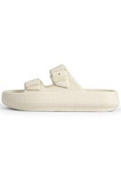 Damskie klapki Fila FILA TIRENO slipper wmn FFW0547-70001. Brązowe klapki Fila, bez wzorów, z gumy, z okrągłym noskiem, bez obcasa, bez zapięcia. Za 110.00 zł.
