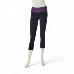 Second life - Kobiety Legginsy do jogi i biegania fioletowe - Stan bardzo dobry. Fioletowe legginsy LULULEMON, bez wzorów, z tkaniny, eleganckie. Za 144.80 zł.
