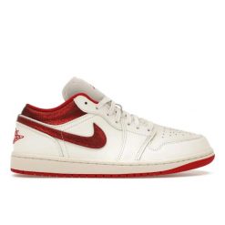 Buty Nike Air Jordan 1 Low SE Ruby Biały/Czerwony. Białe buty treningowe Jordan, bez wzorów, z gumy, bez zapięcia, Nike Air Jordan. Za 666.25 zł.