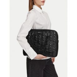 Torba na laptopa MEXX. Czarne torby na laptopa Mexx, bez wzorów. Za 229.99 zł.