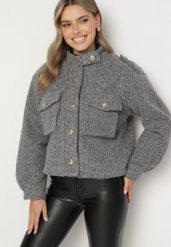Szara Kurtka w Stylu Utility z Szerokimi Kieszeniami Nirithra. Szare kurtki Born2be, l, bez wzorów, z jeansu, biznesowe, bez kaptura. W wyprzedaży za 160.99 zł.