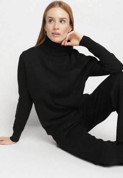 Czarny Dzianinowy Komplet z Wełną i Bawełną Spodnie i Sweter z Golfem Errele. Czarne swetry Born2be, na zimę, uniwersalny, bez wzorów, z bawełny, bez ramiączek. Za 129.99 zł.