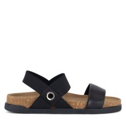 Sandały Lasocki. Czarne sandały Lasocki, bez wzorów, bez obcasa, na płaskiej podeszwie, bez zapięcia. Za 159.99 zł.