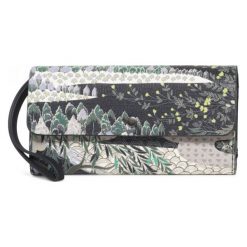 Desigual Portfel Damski Wielokolorowy Explorer Reversible. Portfele marki Desigual. W wyprzedaży za 255.00 zł.