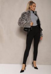Czarne Spodnie o Klasycznym Fasonie High Waist z Guzikami Tiadira. Czarne jeansy Renee, bez wzorów, z bawełny, biznesowe, z podwyższonym stanem. W wyprzedaży za 35.99 zł.