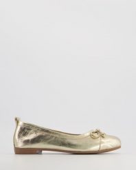 BALERINY Z KOKARDĄ 4152X GOLD. Baleriny Venezia, bez wzorów, ze skóry, bez obcasa, bez zapięcia. Za 299.00 zł.