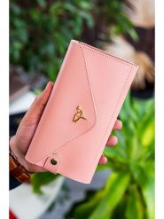 MORI Portfel w kolorze jasnoróżowym - 20 x 10 x 3 cm rozmiar: onesize. Różowe portfele MORI, bez wzorów, z materiału. Za 65.99 zł.